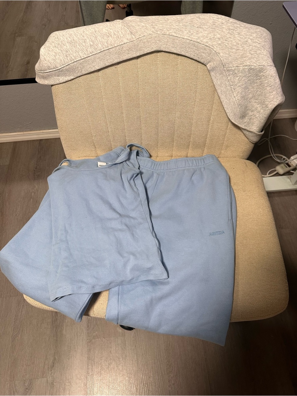 Aritzia sweatpants and tank top set NWOT